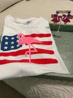 crown & ivy White Short Sleeve Tee w/Pink Flamingo & Flag & matching earrings